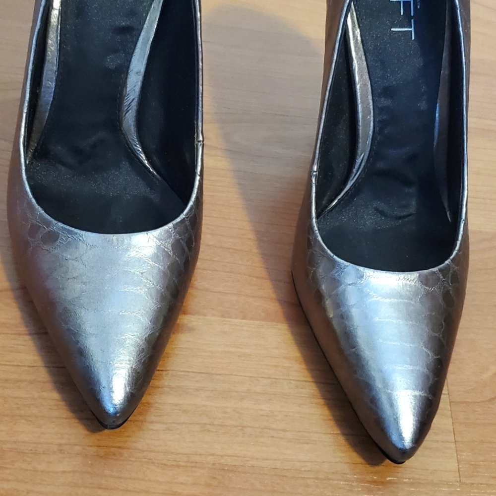 Loft Pumps - Picture 4 of 5